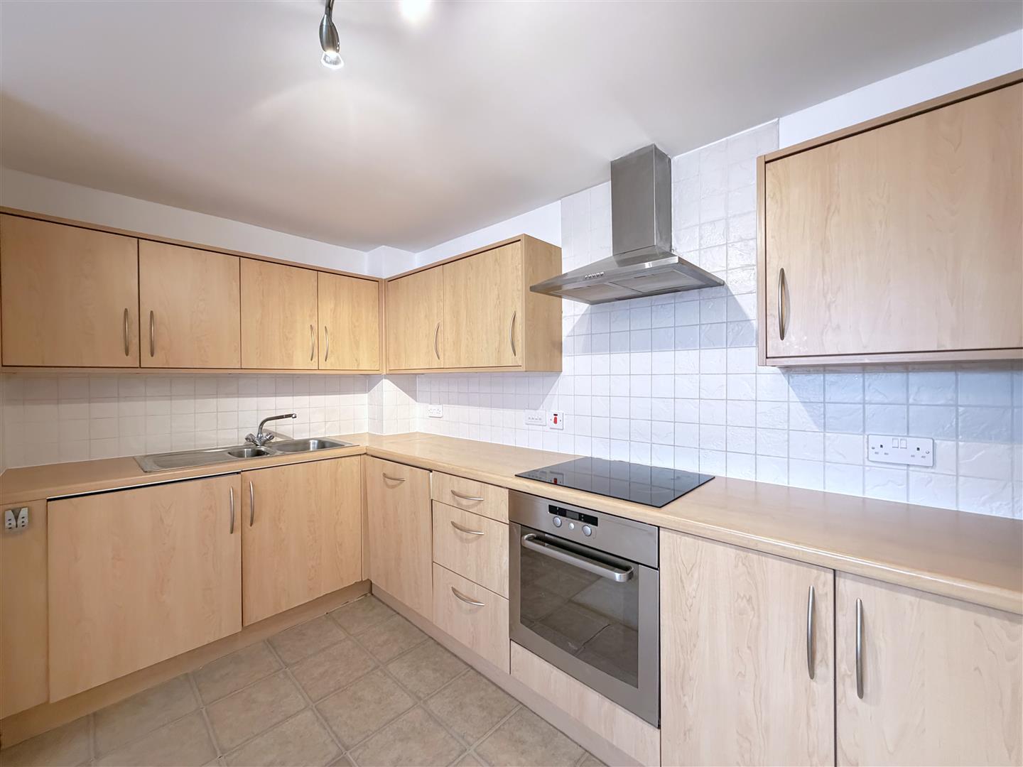 Birch Meadow Close, WARWICK 8
